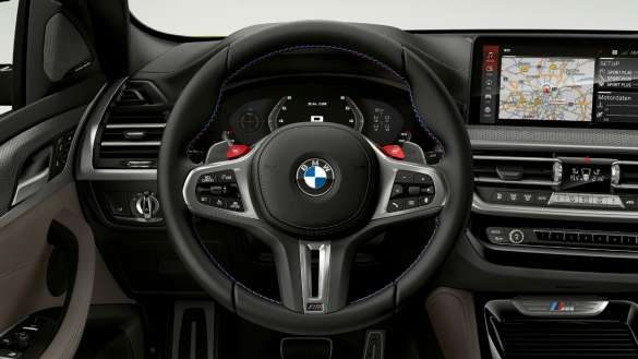 BMW X4 M F98 LCI Facelift 2021 M Lederlenkrad Cockpit